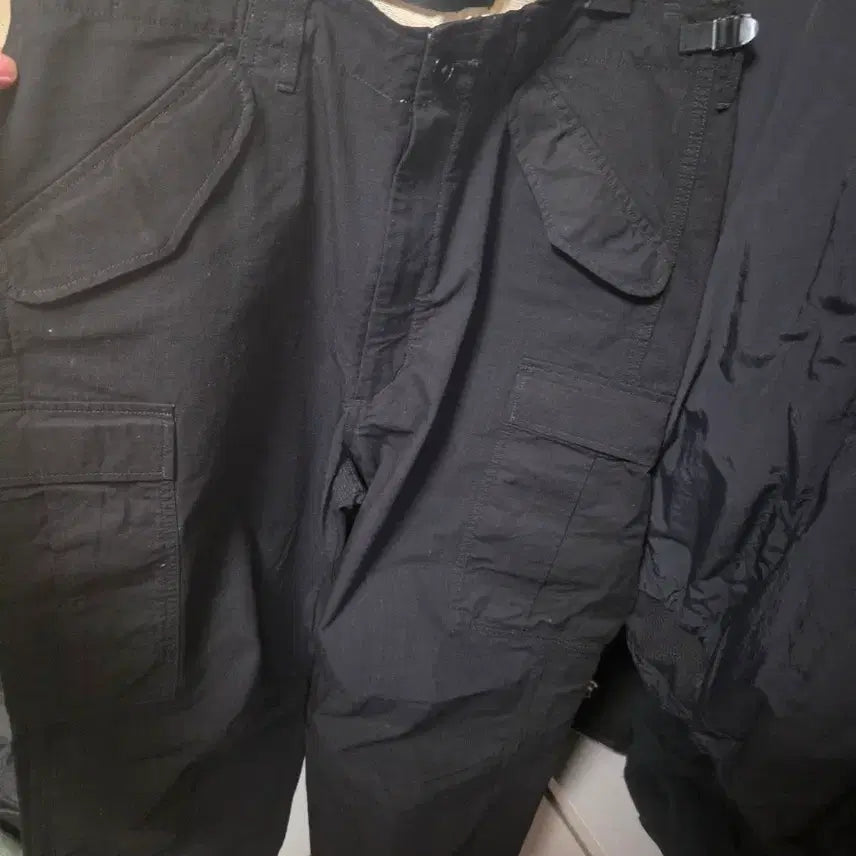 [BUNJANG] nanamica Cargo Pants Black Size 34 / 나나미카 카고팬츠 블랙색상 34사이즈