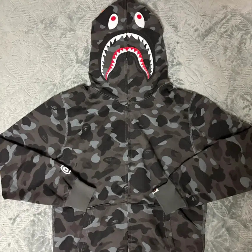 [BUNJANG] BAPE Shark Hoodie Black / 베이프 샤크 후드집업 흑계