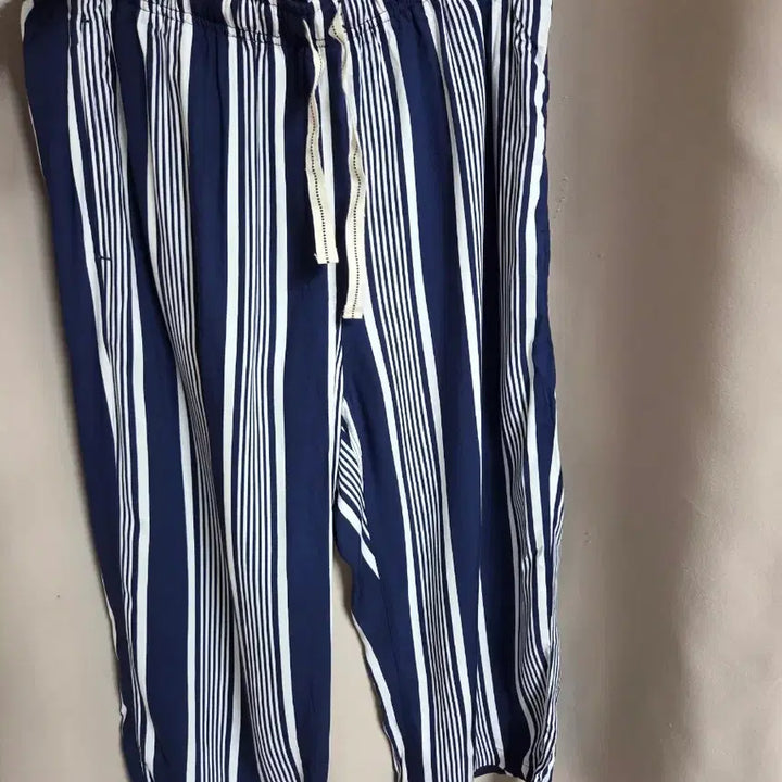 [BUNJANG] Uniqlo 7-Minute Sleeve Cotton Pants (Large) / 여름 유니클로 7부면바지