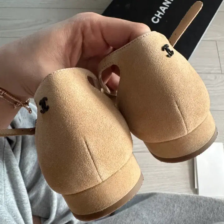 [BUNJANG] Chanel Strap Sandals Beige/Black / 샤넬스트랩