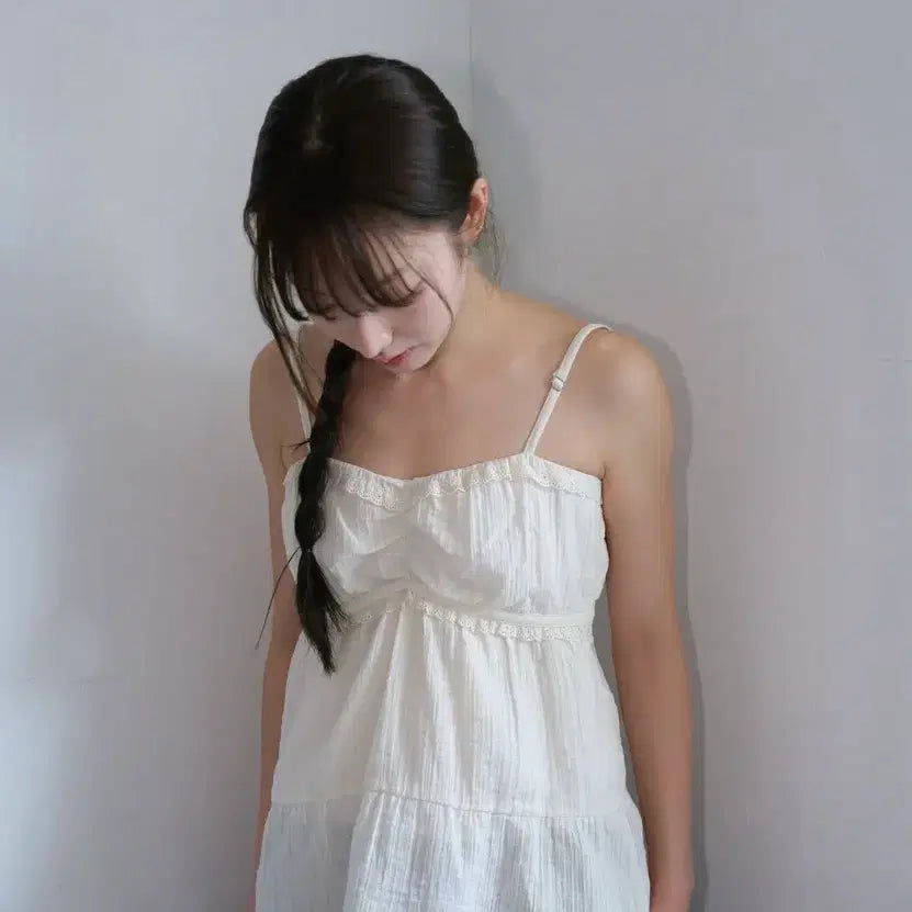 [BUNJANG] Hastar Lace Strap Camisole Blouse / 하스타 레이스 끈 나시 블라우스