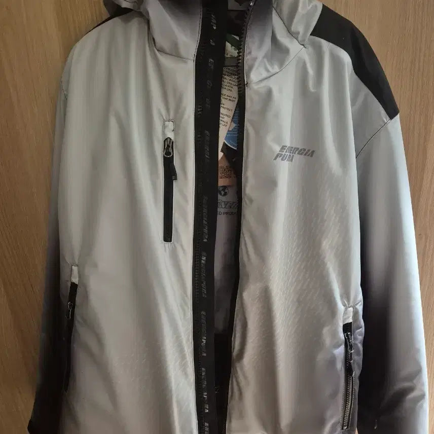 [BUNJANG] Holvik Skiwear L Size / 2526 에너지 아푸라 holvik 스키복