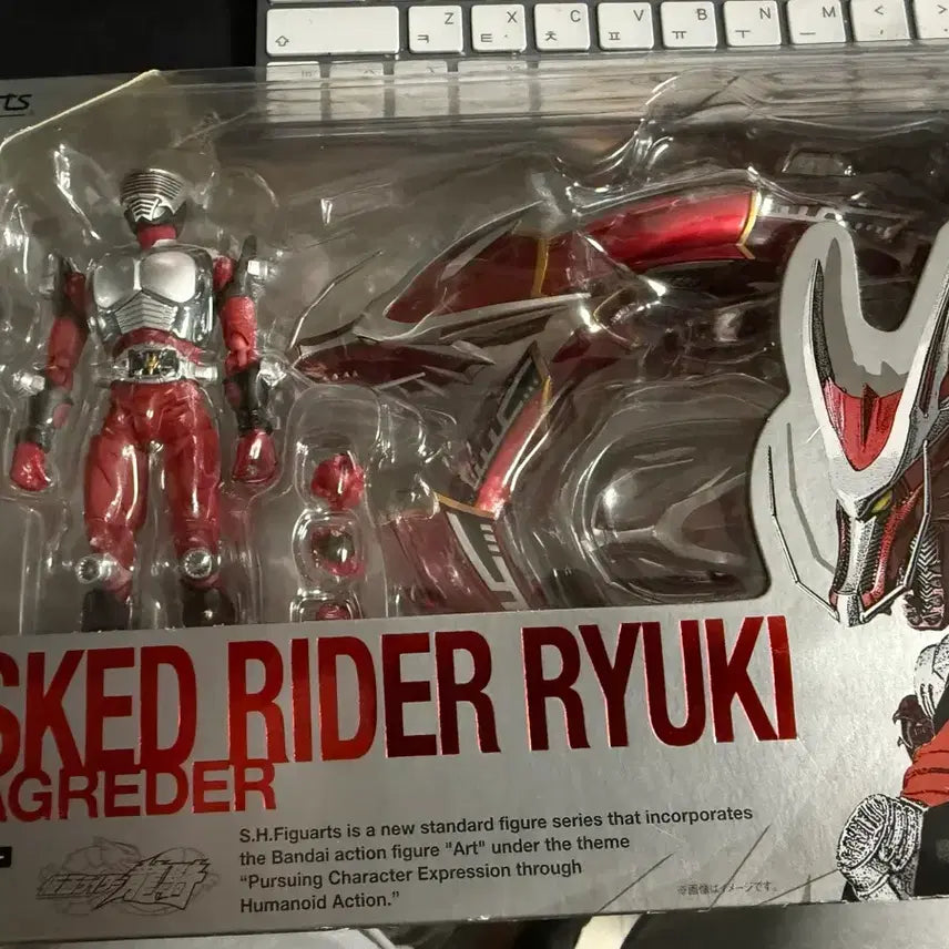 [BUNJANG] S.H.Figuarts Kamen Rider Ryuki &amp; Dragreder / SHF 가면라이더 류우키 &amp; 드레그레더