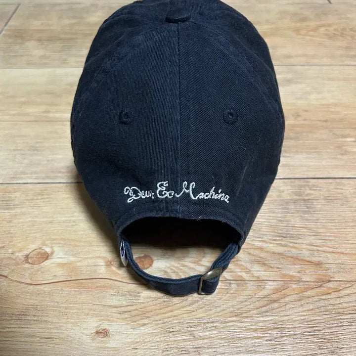 [BUNJANG] Deus Ex Machina Classic Deadcap Foundry Cap / 데우스 엑스 마키나 클래식 데드캡 파운드리 팝니다.