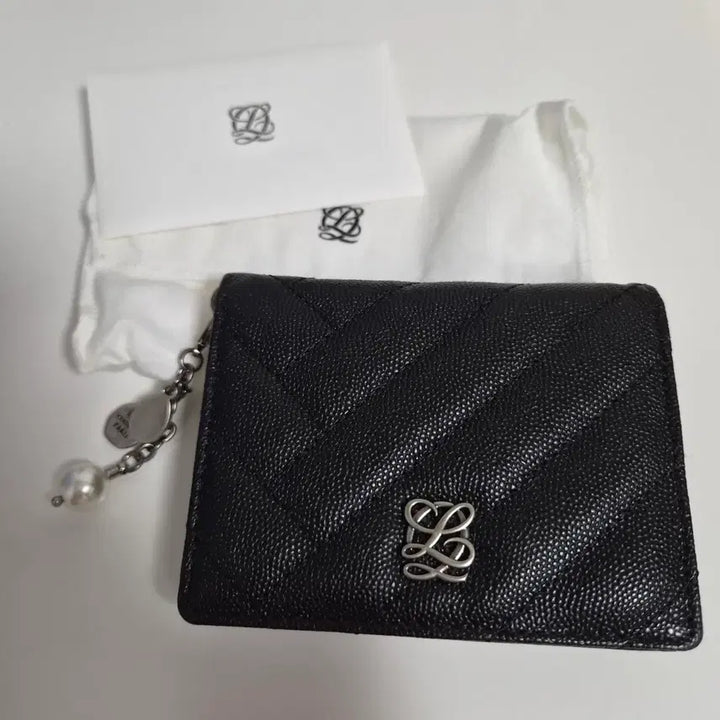 [BUNJANG] Louis Quatorze El Quilt Bifold Wallet / 루이까또즈 엘퀼팅 반지갑