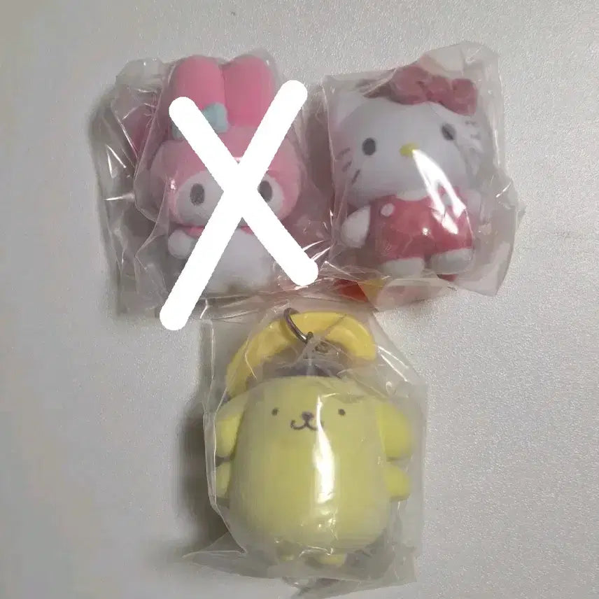 [BUNJANG] Sanrio Flocked Carabiner Gacha - Hello Kitty &amp; Pom Pom Purin Bundle Set (Sealed) / 미개봉/2개 일괄) 산리오 플로키 카리비너 가챠 - 키티,폼푸