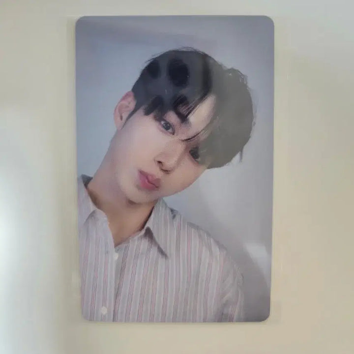 [BUNJANG] The Seam Ramen Junseo Photocard / [라면 포함] 틈새라면 준서 포토카드