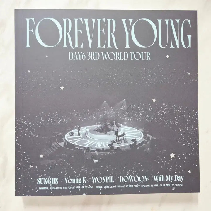[BUNJANG] DAY6 Forever Young Blu-ray Photobook / 이번주 까지만 급처!)데이식스 포에버영 블루레이 포톡북 양도해요