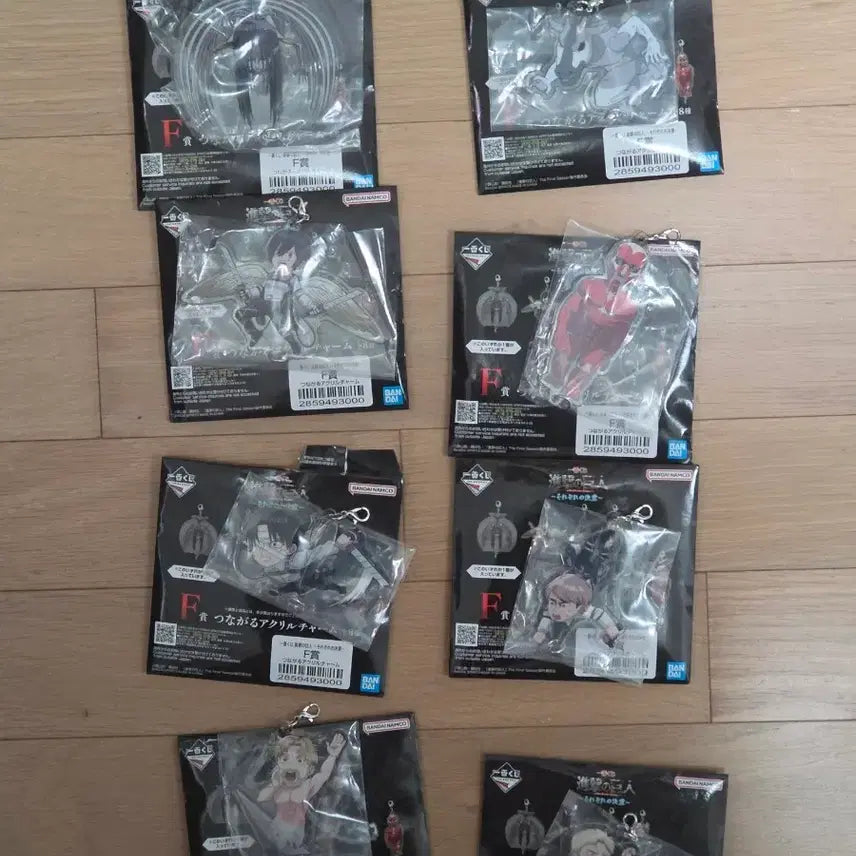 [BUNJANG] Attack on Titan Ichiban Kuji F Prize Acrylic Charm Keychain - Multiple Characters / 미개봉) 진격의거인 제일복권 f상키링 종미,미카사,리바이,지크,라이너