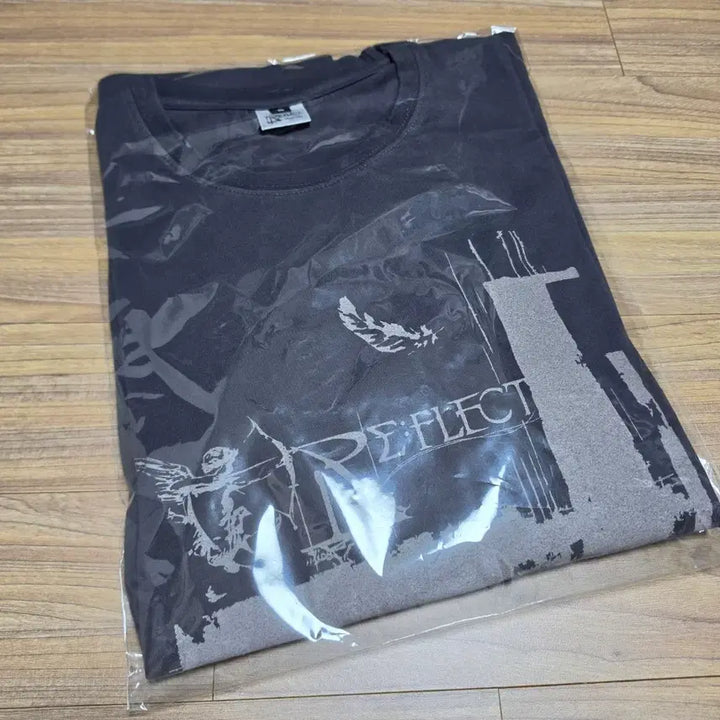 [BUNJANG] Park Ji Hoon MD T-Shirt / 박지훈 MD 티셔츠 판매합니다