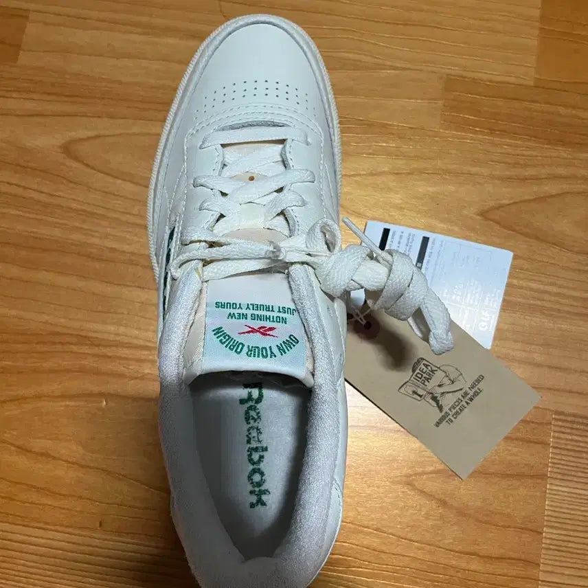 [BUNJANG] Collect Pieces Reebok Club C 270 New / 컬렉트 피시스 리복 클럽c 270 새상품