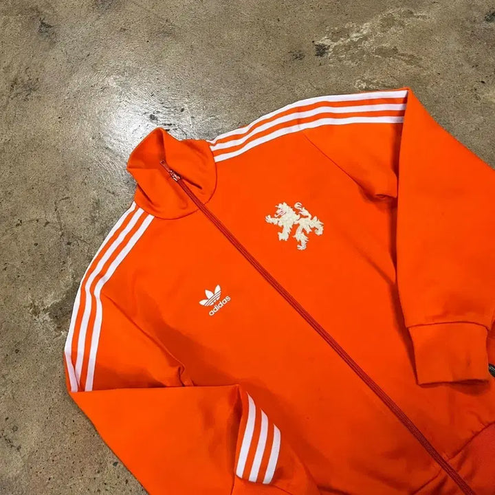 [BUNJANG] Adidas Orange Track Top Jacket with Lion Embroidery / [정품/XS] 아디다스 오렌지 트랙탑 져지 사자 자수