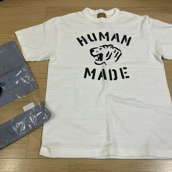 [BUNJANG] Human Made Short Sleeve T-Shirt White Size S / 휴먼메이드 반팔 티셔츠 S