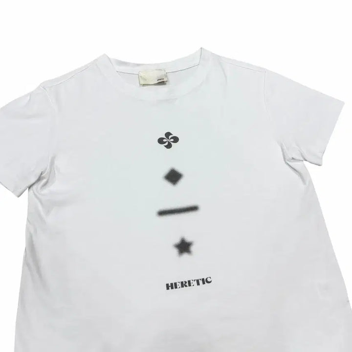 [BUNJANG] Heretic V Logo Short Sleeve T-Shirt White / 헤레틱 V 로고 반팔티 화이트