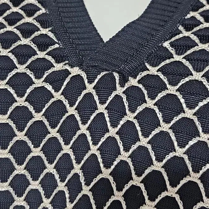 [BUNJANG] Black Knit Top / 검정 니트 상의..
