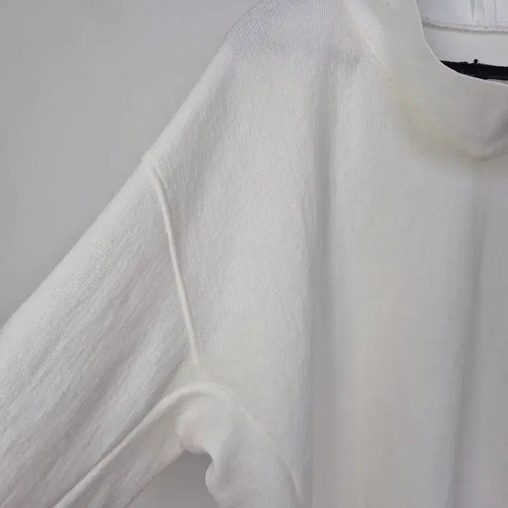 [BUNJANG] System Ivory High-neck Sweatshirt T-shirt / 시스템 아이보리 하이넥 맨투맨 티셔츠