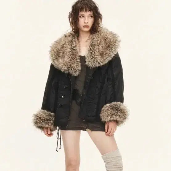 [BUNJANG] 3Times Hug Faux Fur Jacket / 쓰리타임즈 허그 퍼 자켓