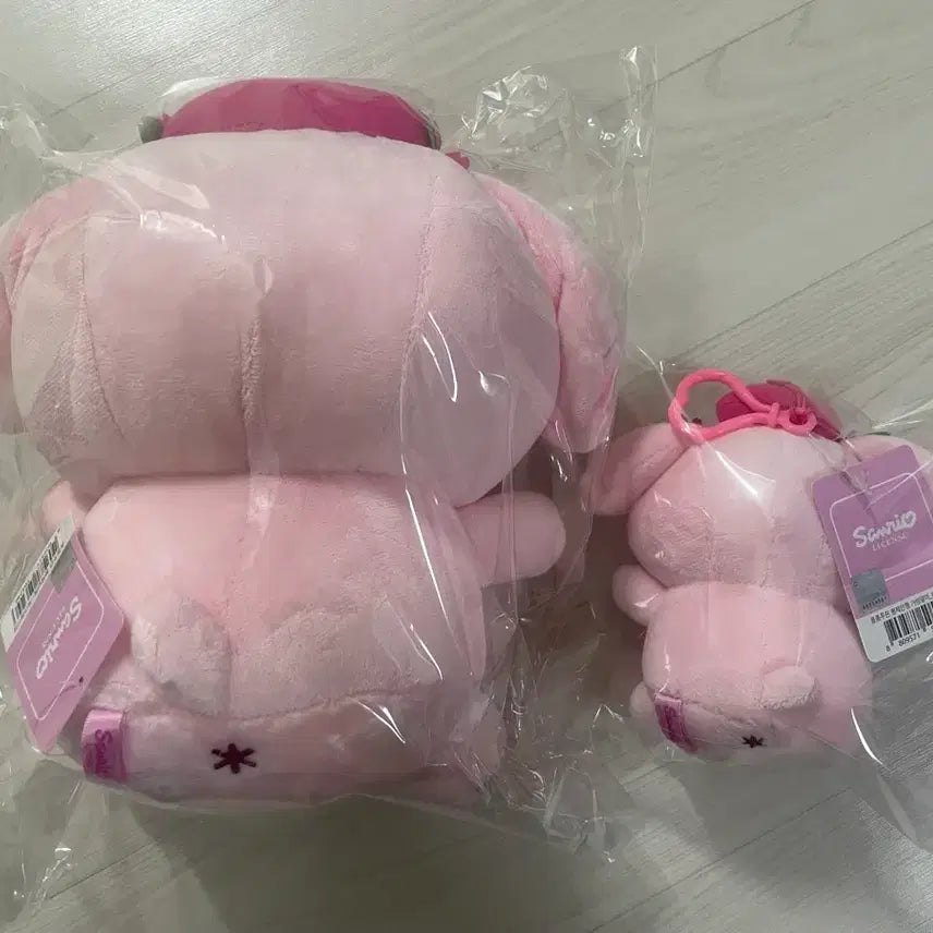 [BUNJANG] Sanrio Pompompurin Sakura Cherry Blossom Doll Keychain Set / (세트) 산리오 폼폼푸린 사쿠라 체리블라썸 벚꽃 인형 키링