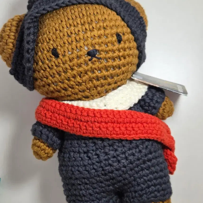 [BUNJANG] Miffy Knitted Doll - Lux Museum Edition / 미피 룩스 뮤지엄 뜨개인형