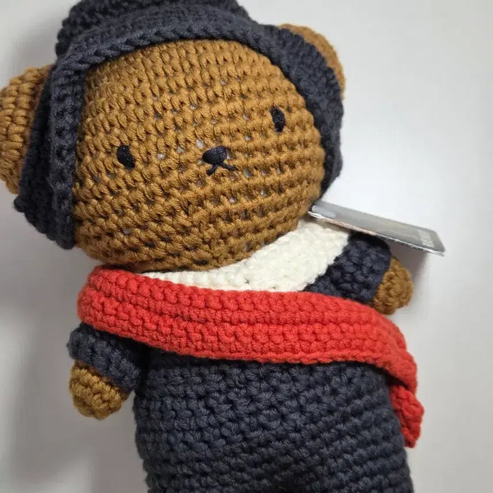 [BUNJANG] Miffy Knitted Doll - Lux Museum Edition / 미피 룩스 뮤지엄 뜨개인형
