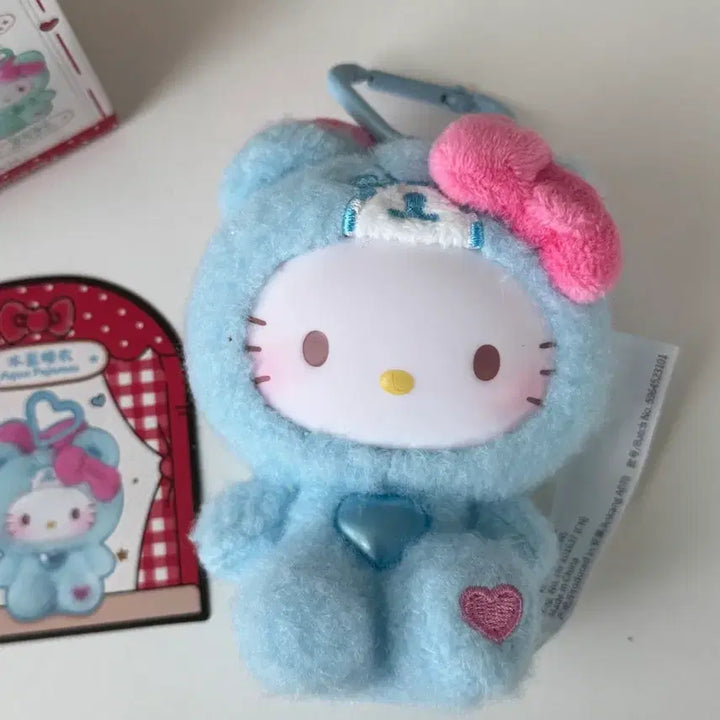 [BUNJANG] Sanrio Hello Kitty Love Bear Pajama Costume Plush Keychain / Toptoy 헬로키티 러브 베어 파자마 코스튬