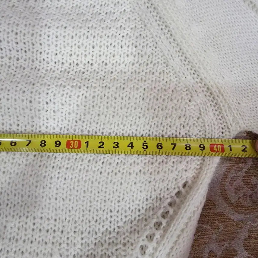 [BUNJANG] Ivory Cable Knit Sweater / 아이보리색 케이블 니트 스웨터
