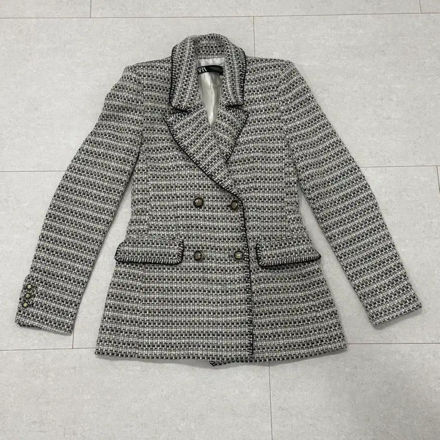 [BUNJANG] Zara Tweed Double-Button Jacket XS / 자라 트위드 더블 버튼 자켓 xs