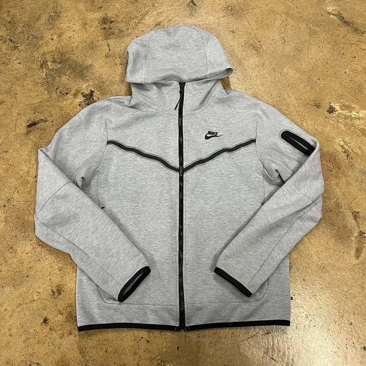 [BUNJANG] Nike Tech Fleece Hooded Zip-Up Gray / [정품/M] 나이키 테크 플리스 후드 집업 회색