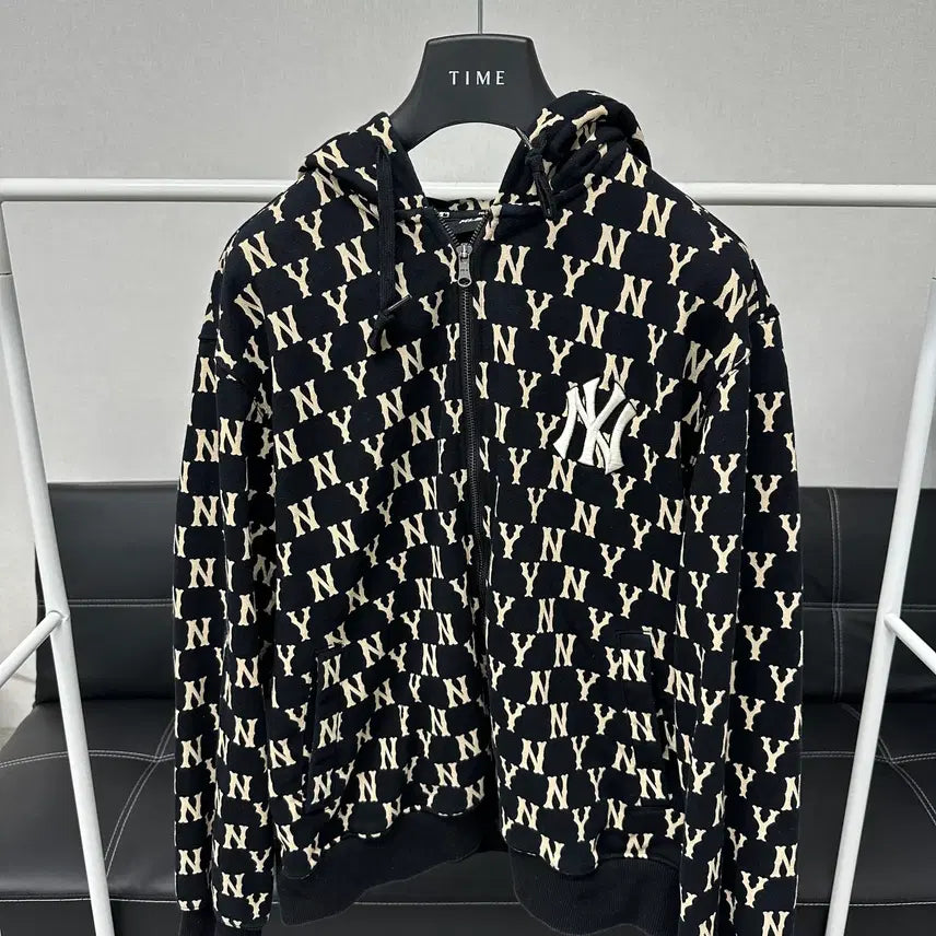 [BUNJANG] MLB New York Yankees All Over Hoodie Zip-Up / 사이즈 100) MLB 뉴욕 양키스 올오버 후드집업