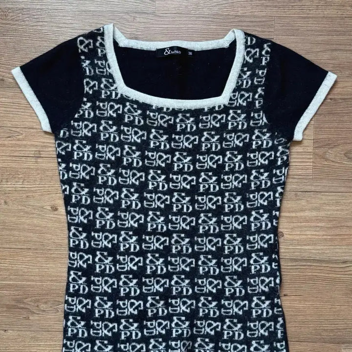 [BUNJANG] Pinky and Dian Short Sleeve Knit / 핑키앤다이안 반팔니트