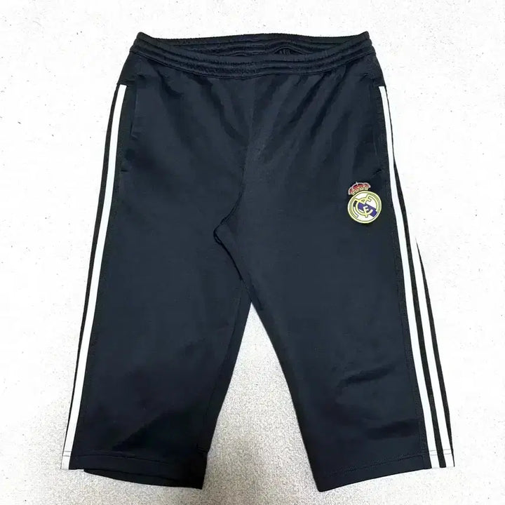 [BUNJANG] Adidas Real Madrid 7/10ths Pants XL / [XL,105]아디다스 레알마드리드 7부 팬츠 바지