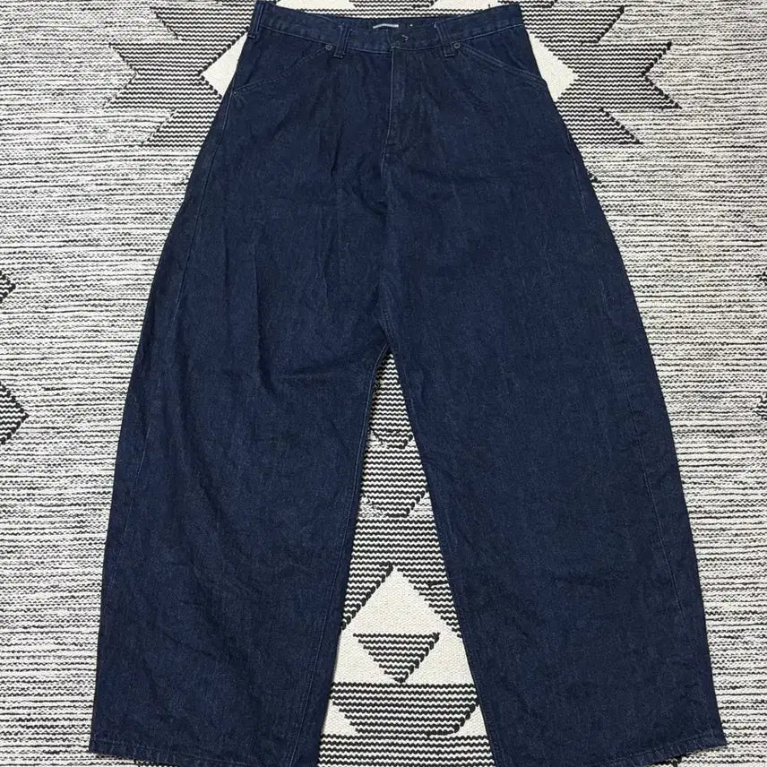 [BUNJANG] HAECHING ROOM Wide Curve Jeans Indigo Size 4 / 해칭룸 와이드 커브 진