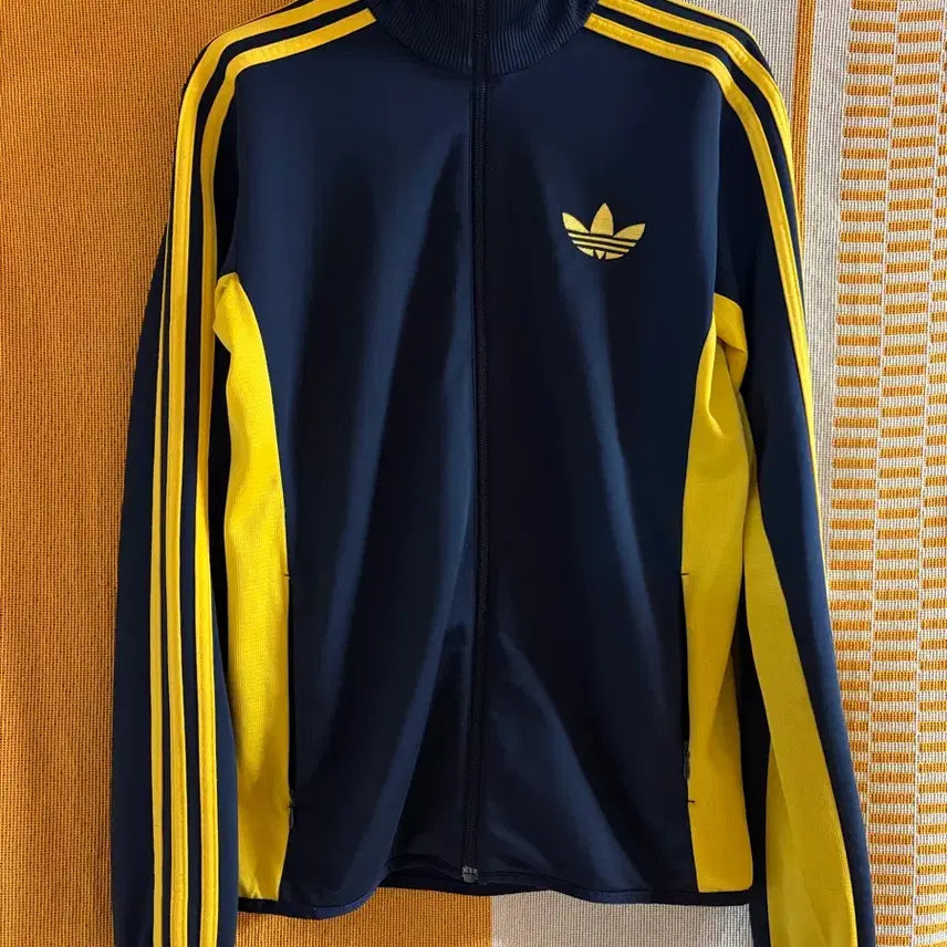 [BUNJANG] Adidas Navy Yellow Track Top Jersey / 아디다스 저지(트택탑) (90)