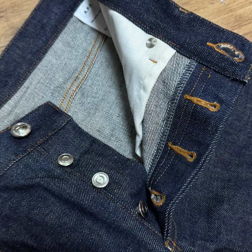 [BUNJANG] A.P.C. Petit New Standard Raw Denim Jeans / (30)A.P.C 아페쎄 쁘띠 뉴 스탠다드 생지 데님팬츠