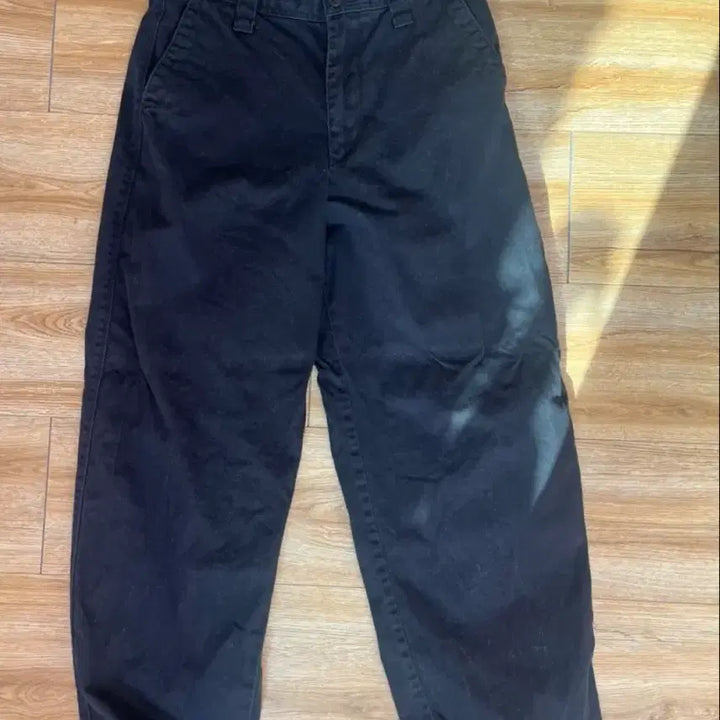 [BUNJANG] Uniqlo Black Wide Chino Pants / 유니클로 블랙 와이드 치노 팬츠