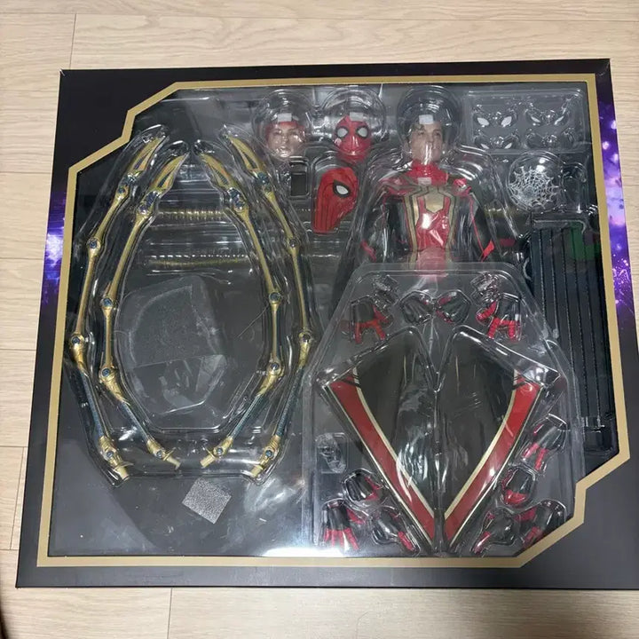 [BUNJANG] Hot Toys No Way Home Integrated Suit Deluxe MMS624 / 핫토이 노웨이홈 인터그레이티드 디럭스 mms624