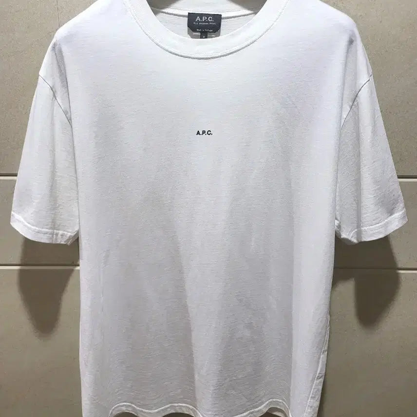 [BUNJANG] A.P.C. T-Shirt Size M / A.P.C. 반팔티 100
