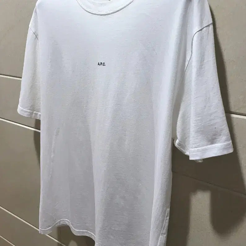 [BUNJANG] A.P.C. T-Shirt Size M / A.P.C. 반팔티 100