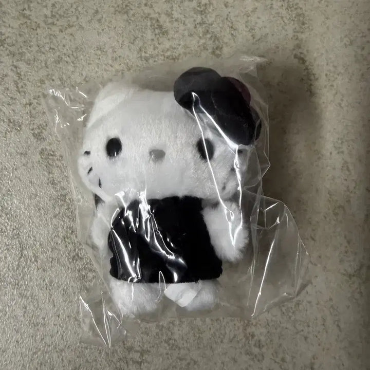 [BUNJANG] Sanrio Quilt Series Mascot Black Kitty / 산리오 퀼트 시리즈 마스코트 블랙 키티