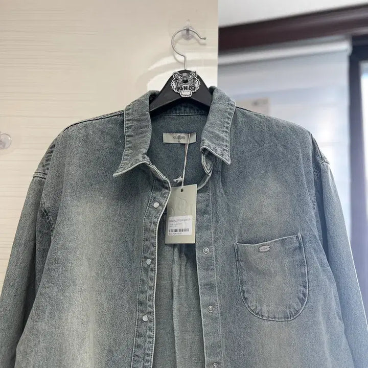 [BUNJANG] Yugen Classic Denim Shirt - Light Indigo / 새상품) 유젠 클래식 데님 셔츠 _ 라이트 인디고