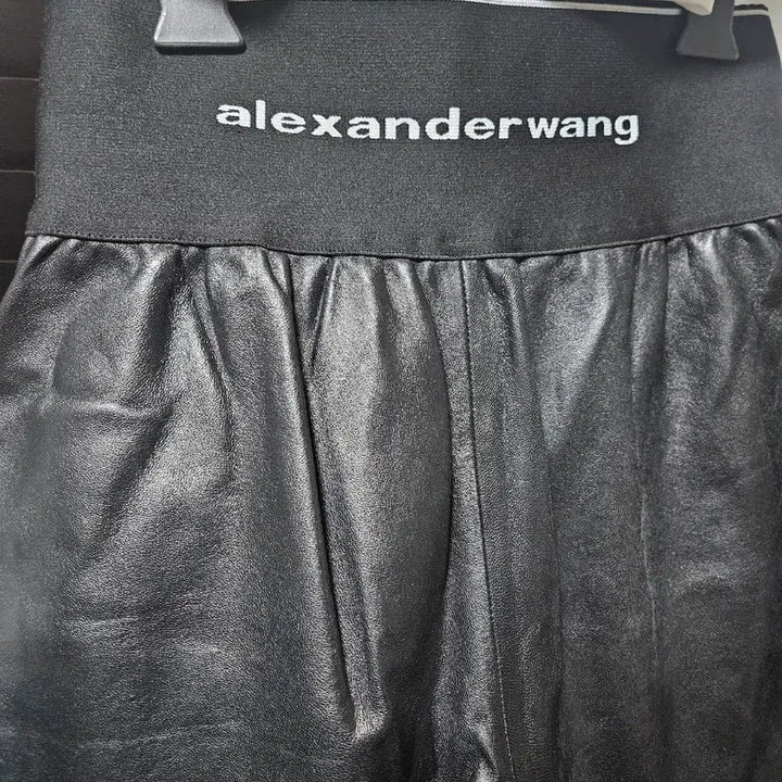 [BUNJANG] Alexander Wang Black Sheepskin Shorts / 알렉산더왕 블랙 sheep skin반바지