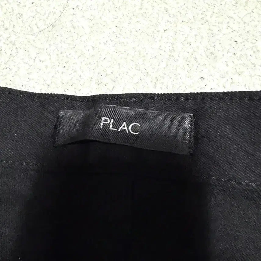 [BUNJANG] Plac Black Denim Pants / [32]플랙 데님 팬츠 흑청바지 plac 블랙