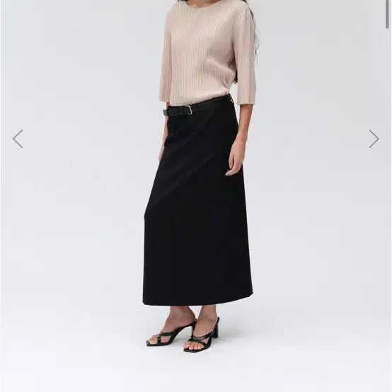 [BUNJANG] Lea PLEATS ROUND TOP NUDE PINK / Lea PLEATS ROUND TOP / NUDE PINK