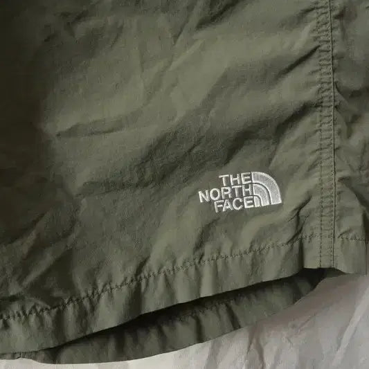 [BUNJANG] The North Face Nylon Shorts Khaki Olive Size 100 / 노스페이스 쇼츠 반바지 M0494