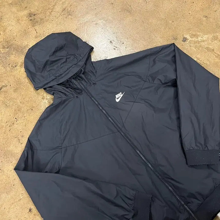 [BUNJANG] Nike Black Hooded Windbreaker XL / [정품/XL] 나이키 바람막이 블랙 후드집업