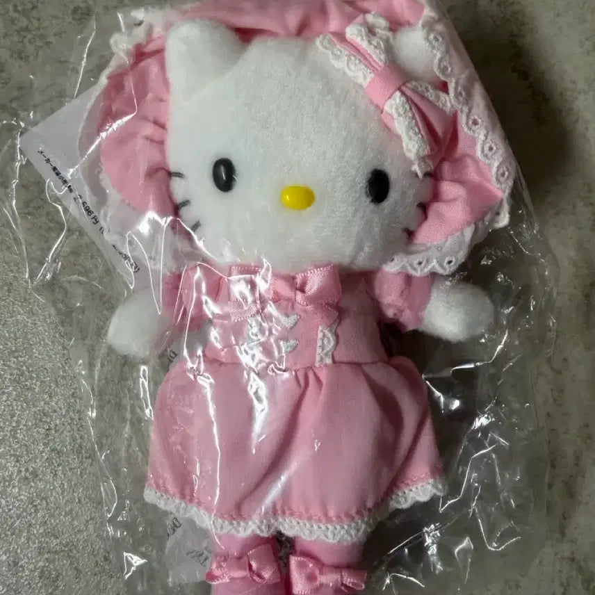 [BUNJANG] Sanrio Tokyo Exhibition Nobara Long-Legged Kitty Plush / 산리오 도쿄 전시회 노바라 롱다리 키티