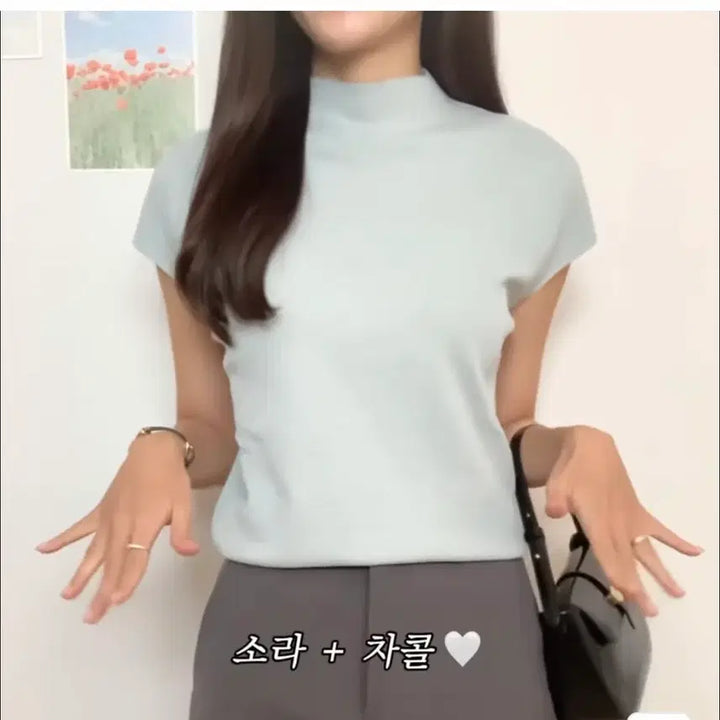 [BUNJANG] Angela Bianco Natti Half Sleeve Top / [1번입은새제품무방] 정가 7만9천원 안젤라비안코 Natti Half S