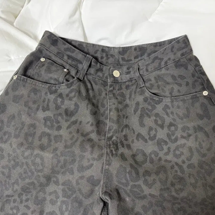 [BUNJANG] Leopard Print Cotton Pants / 레오파드 바지