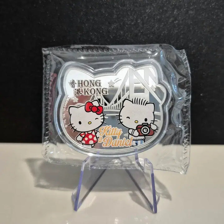 [BUNJANG] Sanrio Hello Kitty 1oz .999 Fine Silver Coin Limited Edition (300 pcs) / 300개한정판) 산리오 공식라이선스 헬로키티 은화 1온스
