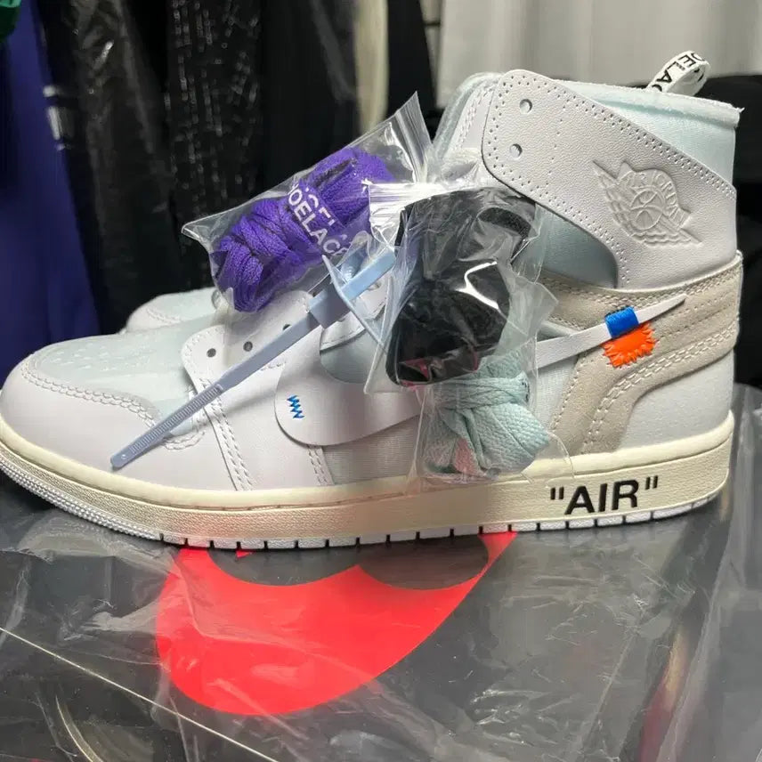 [BUNJANG] Nike Jordan 1 Virgil Abloh Archive Alaska White / 나이키 조던 1 버질 아블로 아카이브 알래스카 화이트 285